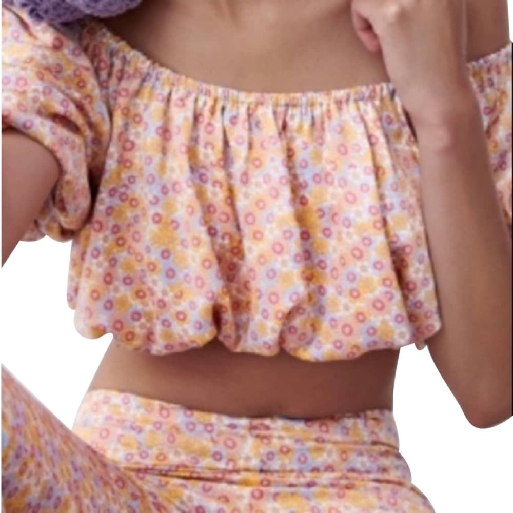 Floral Zara top
